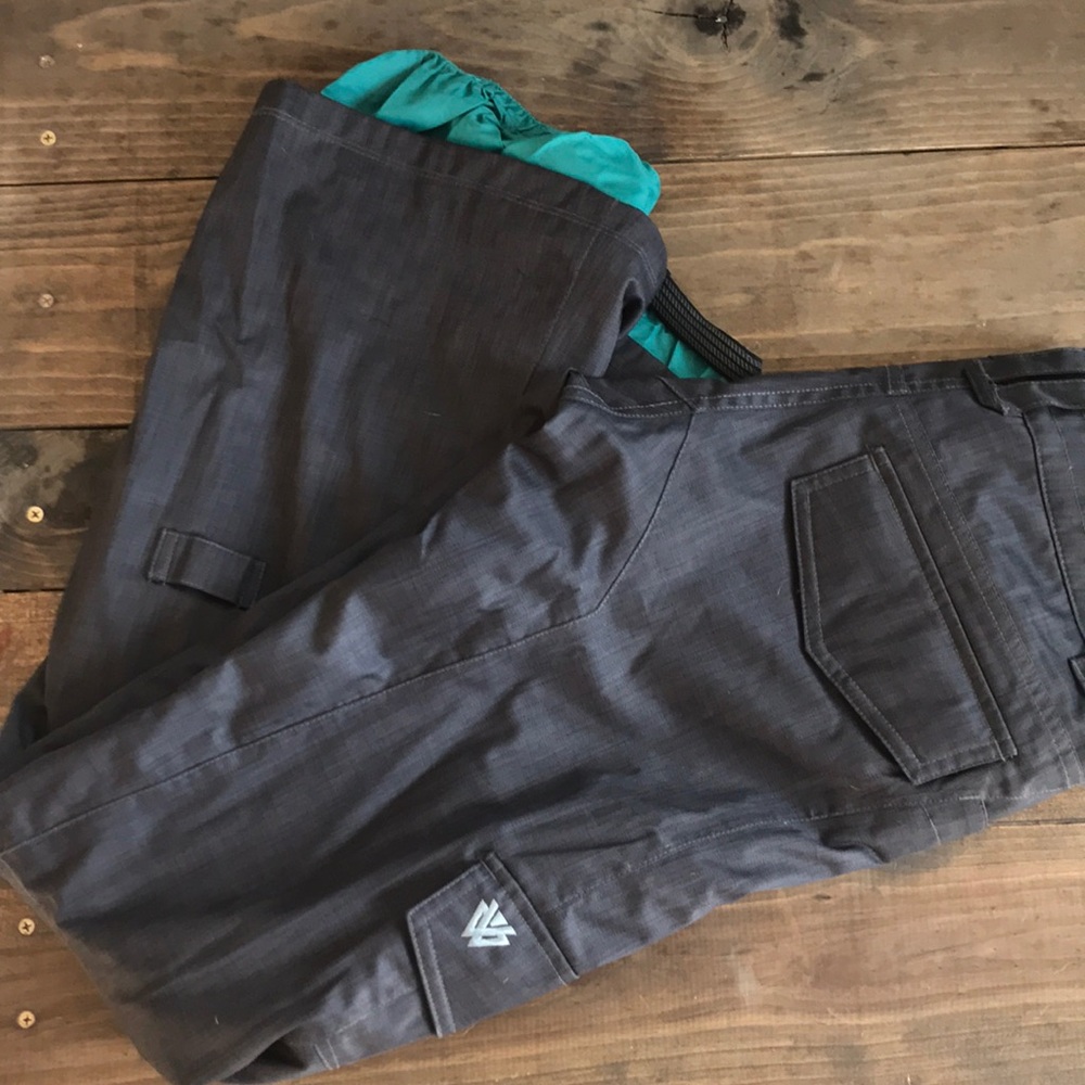 Burton charcoal gray extra small snow pants
